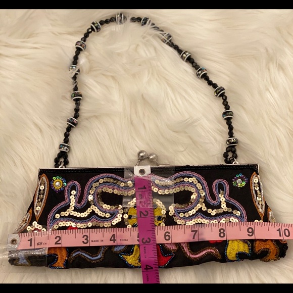 CHATEAU Evening Clutch - Picture 5 of 6